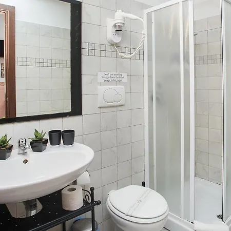 Bed and breakfast Obelus 2*