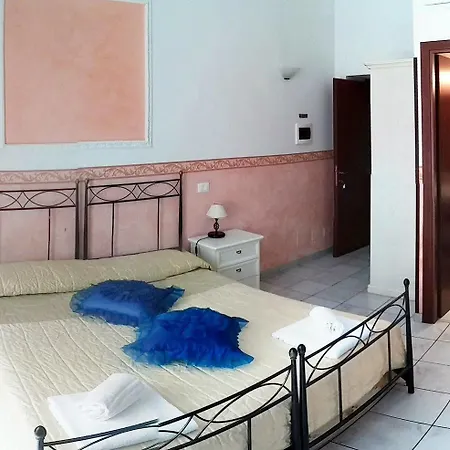 فندق مبيت وإفطار Obelus روما